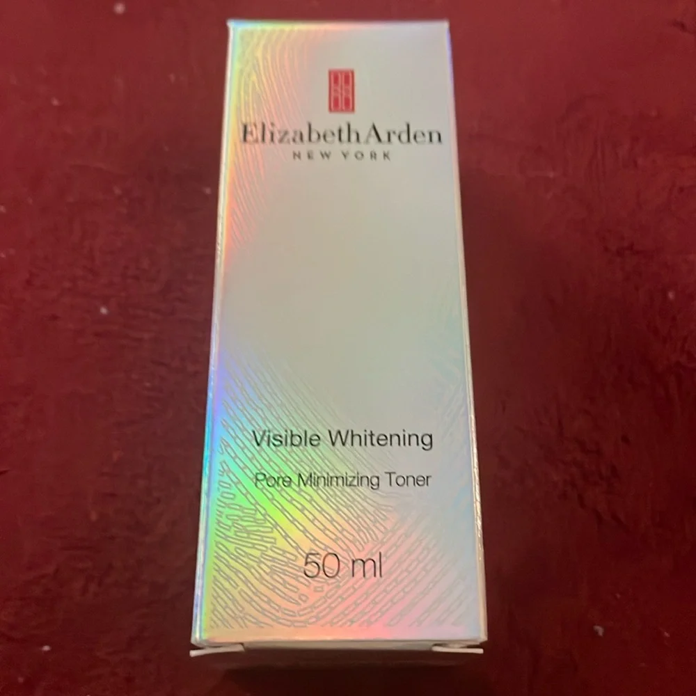 Elizabeth Arden NIB Visible Whitening Pore Minimizing Toner 50ml - Picture 1 of 2